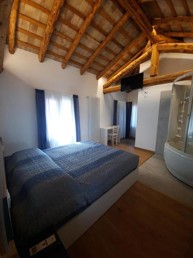 Villasveva Sernaglia della Battaglia Exteriör bild